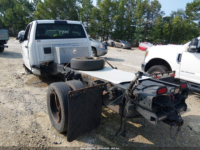 45285783 :رقم المزاد ، 3C7WRSBL7GG123306 vin ، 2016 Ram 3500 مزاد بيع