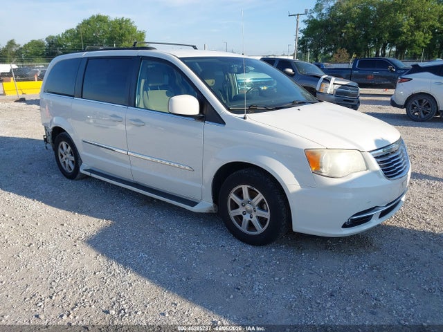 45285787 :رقم المزاد ، 2A4RR5DG1BR682049 vin ، 2011 Chrysler Town & Country Touring مزاد بيع