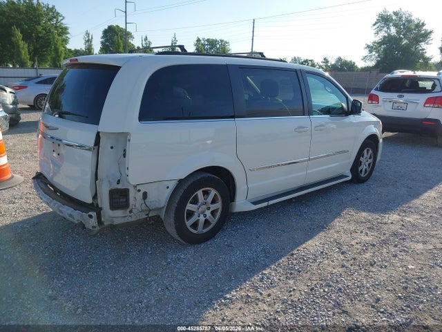 45285787 :رقم المزاد ، 2A4RR5DG1BR682049 vin ، 2011 Chrysler Town & Country Touring مزاد بيع