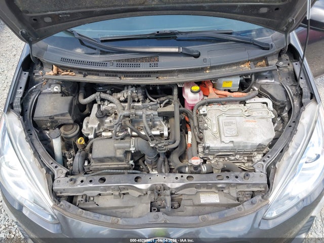 Toyota Prius C Two 2016 JTDKDTB35G1129183 Image 10