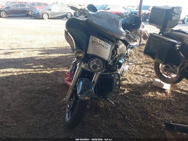 Harley-Davidson Flhtk Electra Glide Ultra Ltd 2014 1HD1KEL18EB696097 Image 5