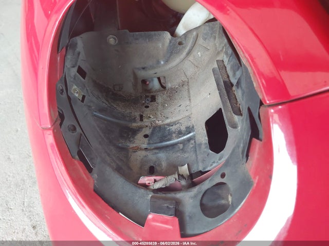 45285839 :رقم المزاد ، 3VWBB61CXWM024887 vin ، 1998 Volkswagen New Beetle مزاد بيع