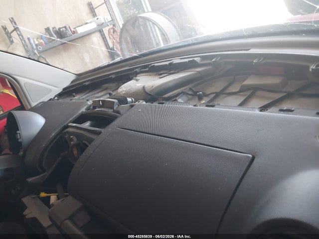 45285839 :رقم المزاد ، 3VWBB61CXWM024887 vin ، 1998 Volkswagen New Beetle مزاد بيع