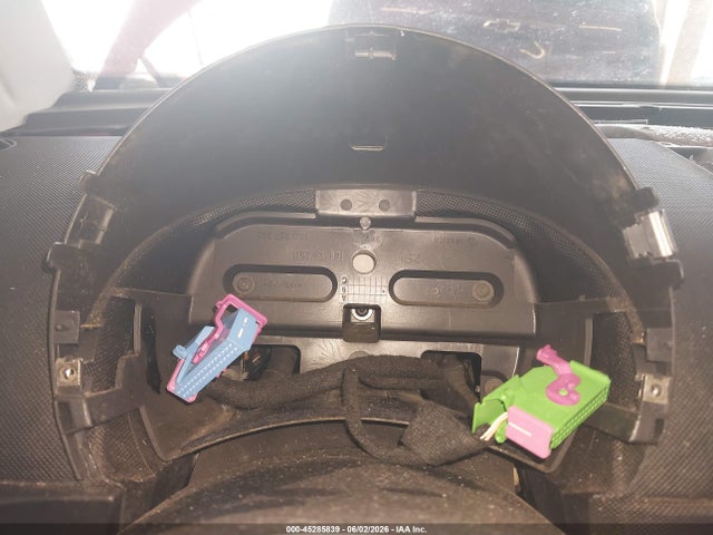 45285839 :رقم المزاد ، 3VWBB61CXWM024887 vin ، 1998 Volkswagen New Beetle مزاد بيع