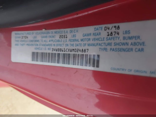 45285839 :رقم المزاد ، 3VWBB61CXWM024887 vin ، 1998 Volkswagen New Beetle مزاد بيع
