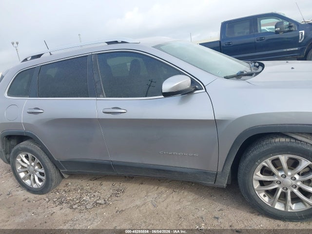 1C4PJLCBXKD285733 Jeep Cherokee Latitude Fwd