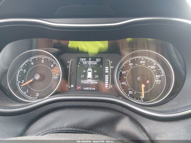 1C4PJLCBXKD285733 Jeep Cherokee Latitude Fwd