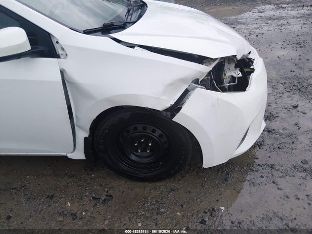 45285864 :رقم المزاد ، 2T1BURHE9GC547706 vin ، 2016 Toyota Corolla Le مزاد بيع