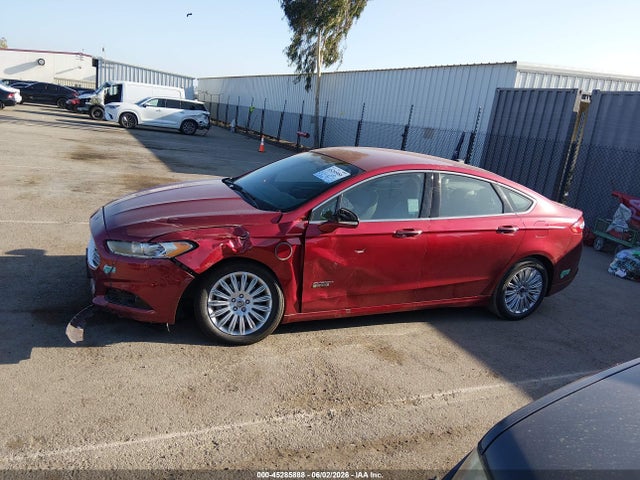 3FA6P0PU6ER329877 Ford Fusion Energi Se Luxury