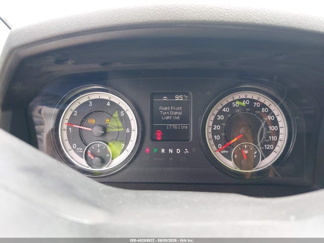 Aukcja sprzedaży 2019 Ram 1500 Classic Tradesman  4x2 6'4 Box, vin: 1C6RR6FT5KS585934, numer aukcji: 45285922