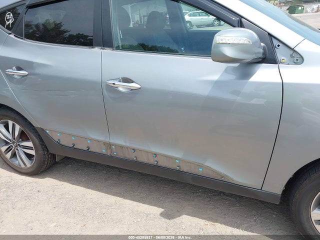 Продаж на аукціоні авто 2015 Hyundai Tucson Limited, vin: KM8JUCAG2FU111104, номер лоту: 45285937