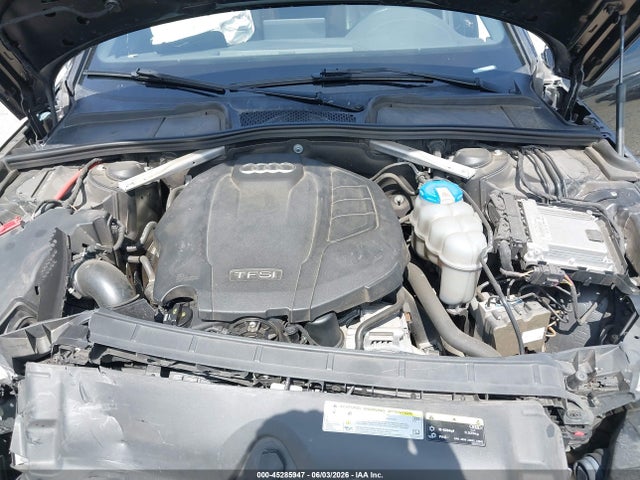 WAUKMAF47JN017392 Audi A4 2.0t Tech Ultra Premium/2.0t Ultra Premium