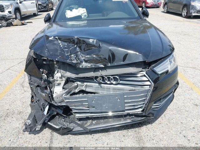 WAUKMAF47JN017392 Audi A4 2.0t Tech Ultra Premium/2.0t Ultra Premium