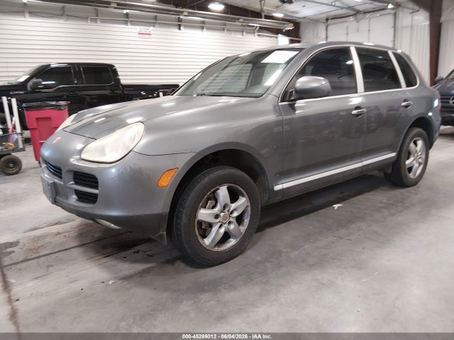 2004 Porsche Cayenne მანქანა იყიდება აუქციონზე, vin: IDCO001808ZZ, აუქციონის ნომერი: 45286012