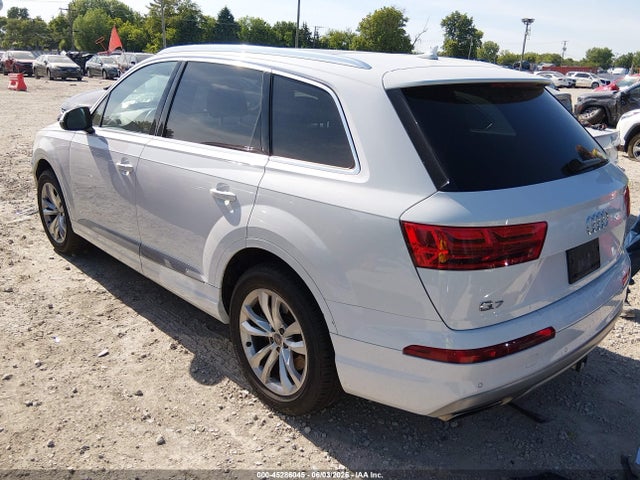 Продаж на аукціоні авто 2017 Audi Q7 3.0t Premium, vin: WA1LAAF76HD019493, номер лоту: 45286045