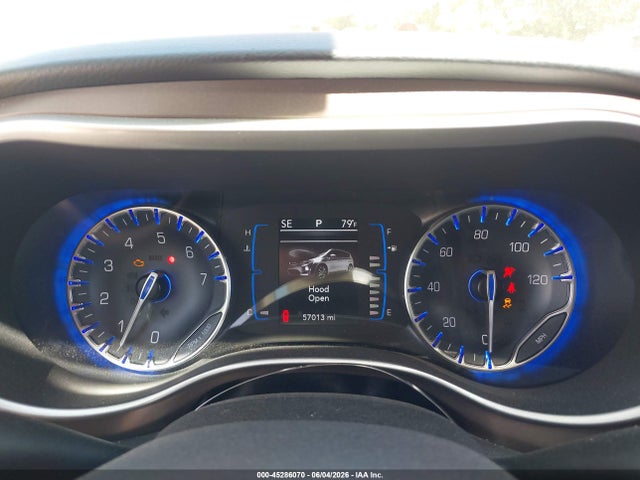Продаж на аукціоні авто 2017 Chrysler Pacifica Touring-l, vin: 2C4RC1BG1HR509630, номер лоту: 45286070