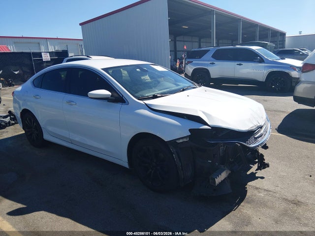 45286101 :رقم المزاد ، 1C3CCCAB6FN675342 vin ، 2015 Chrysler 200 Limited مزاد بيع