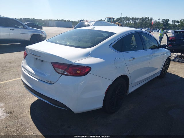 45286101 :رقم المزاد ، 1C3CCCAB6FN675342 vin ، 2015 Chrysler 200 Limited مزاد بيع