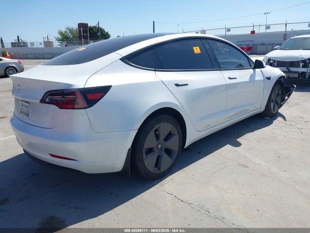 Tesla Model 3 Rear-wheel Drive 2023 5YJ3E1EA2PF565898 Image 4