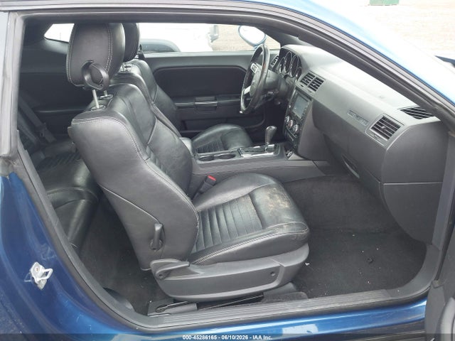 45286165 :رقم المزاد ، 2B3CJ5DT9AH137108 vin ، 2010 Dodge Challenger R/t مزاد بيع