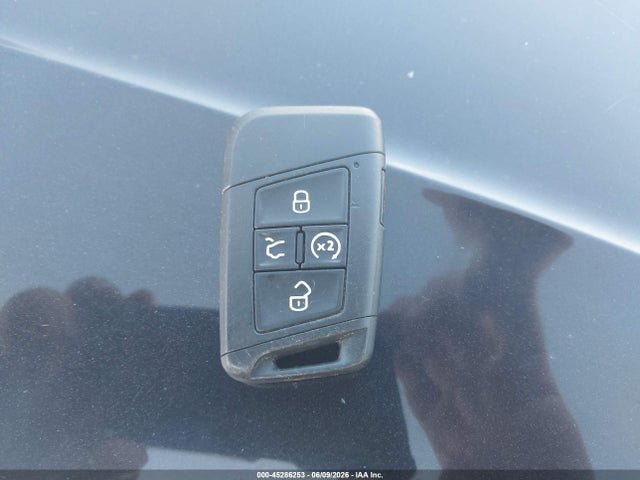 2018 Volkswagen Tiguan 2.0t Se/2.0t Sel მანქანა იყიდება აუქციონზე, vin: 3VV3B7AX6JM009328, აუქციონის ნომერი: 45286253