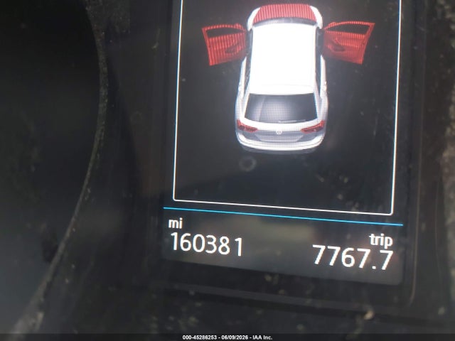 2018 Volkswagen Tiguan 2.0t Se/2.0t Sel მანქანა იყიდება აუქციონზე, vin: 3VV3B7AX6JM009328, აუქციონის ნომერი: 45286253