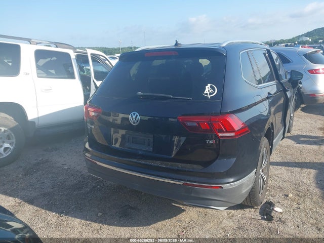 2018 Volkswagen Tiguan 2.0t Se/2.0t Sel მანქანა იყიდება აუქციონზე, vin: 3VV3B7AX6JM009328, აუქციონის ნომერი: 45286253