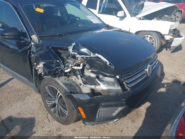 2018 Volkswagen Tiguan 2.0t Se/2.0t Sel მანქანა იყიდება აუქციონზე, vin: 3VV3B7AX6JM009328, აუქციონის ნომერი: 45286253