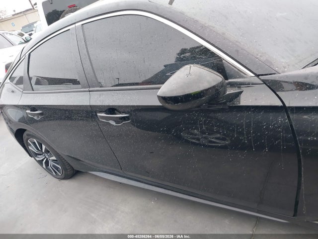 Auction sale of the 2024 Honda Civic Ex-l, vin: 19XFL1H75RE010939, lot number: 45286264