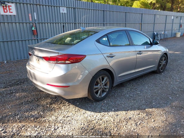 45286267 :رقم المزاد ، 5NPD84LF9HH033319 vin ، 2017 Hyundai Elantra Se مزاد بيع