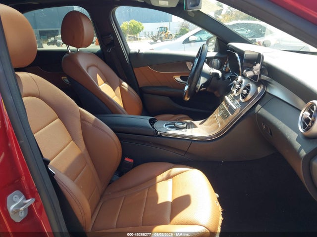 45286277 :رقم المزاد ، W1KWF8DB0MR620843 vin ، 2021 Mercedes-benz C 300 Sedan مزاد بيع