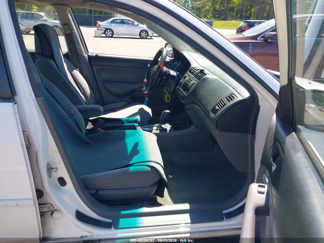 45286292 :رقم المزاد ، 2HGES16552H606984 vin ، 2002 Honda Civic Lx مزاد بيع