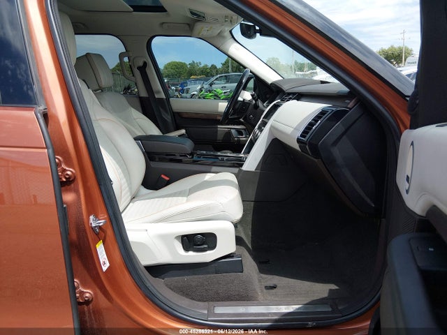 Продажа на аукционе авто 2018 Land Rover Discovery Hse Luxury, vin: SALRT2RK9JA061074, номер лота: 45286321