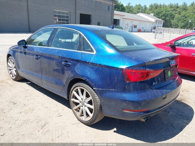 45286322 :رقم المزاد ، WAUEFGFF9F1063932 vin ، 2015 Audi A3 2.0t Premium مزاد بيع