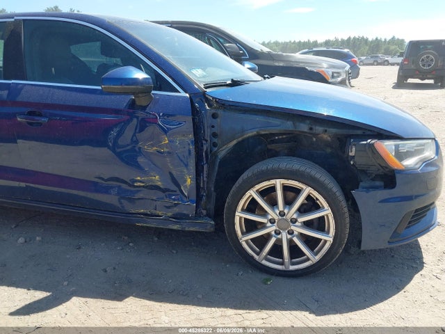 45286322 :رقم المزاد ، WAUEFGFF9F1063932 vin ، 2015 Audi A3 2.0t Premium مزاد بيع