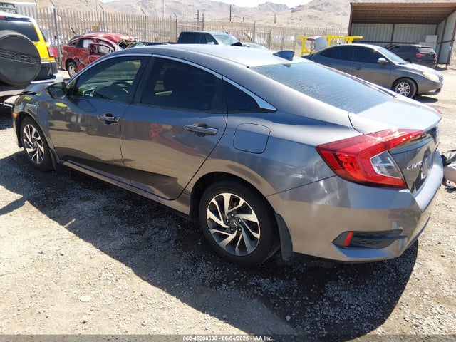 Honda CIVIC EX 2018 19XFC2F78JE022354 Image 3