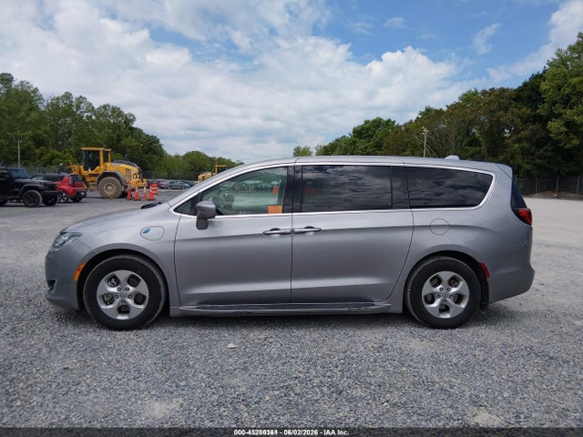Продажа на аукционе авто 2018 Chrysler Pacifica Hybrid Touring Plus, vin: 2C4RC1H70JR331304, номер лота: 45286361