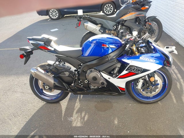 Suzuki GSX-R750 2026 JS1GR7MA2T7101479 Image 12