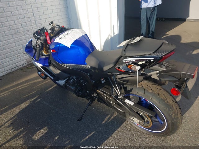 Suzuki GSX-R750 2026 JS1GR7MA2T7101479 Image 3