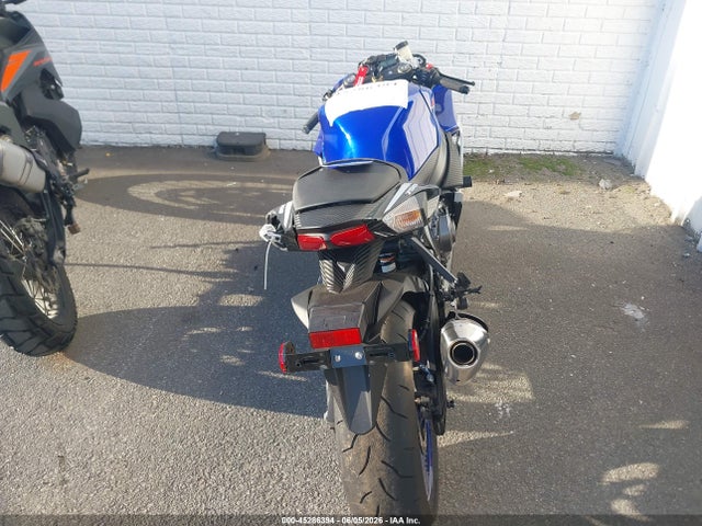 Suzuki GSX-R750 2026 JS1GR7MA2T7101479 Image 6