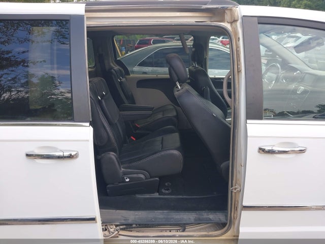 Продаж на аукціоні авто 2016 Chrysler Town & Country Touring-l Anniversary Edition, vin: 2C4RC1CG3GR120968, номер лоту: 45286399