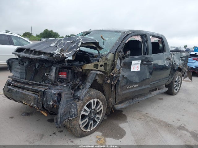 5TFDW5F16KX859567 Toyota Tundra Sr5 5.7l V8