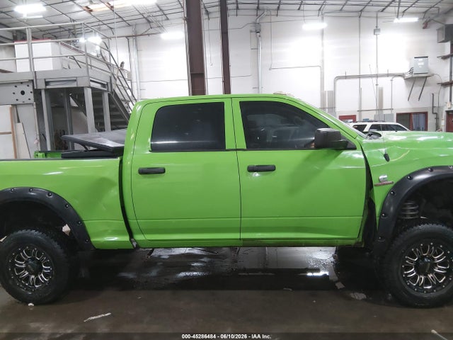45286484 :رقم المزاد ، 3C6UR5CL0DG611990 vin ، 2013 Ram 2500 Tradesman مزاد بيع