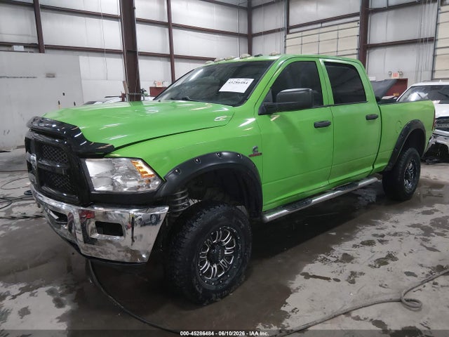 45286484 :رقم المزاد ، 3C6UR5CL0DG611990 vin ، 2013 Ram 2500 Tradesman مزاد بيع