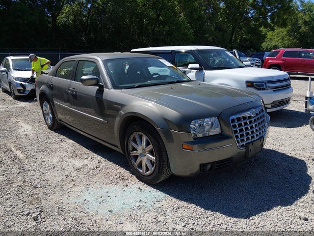 2009 Chrysler 300 Touring მანქანა იყიდება აუქციონზე, vin: 2C3LA53V79H575174, აუქციონის ნომერი: 45286527