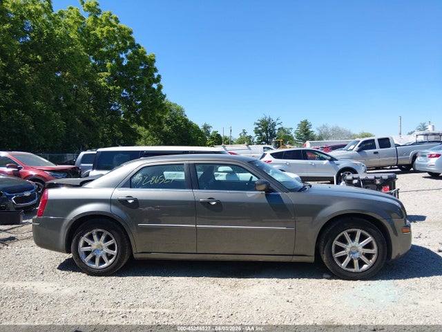 Продаж на аукціоні авто 2009 Chrysler 300 Touring, vin: 2C3LA53V79H575174, номер лоту: 45286527