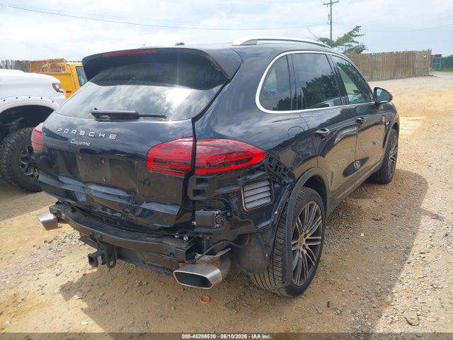 Продаж на аукціоні авто 2015 Porsche Cayenne Diesel, vin: WP1AF2A24FLA42370, номер лоту: 45286530