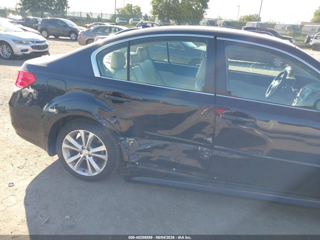 4S3BMBN63E3010792 Subaru Legacy 2.5i Limited