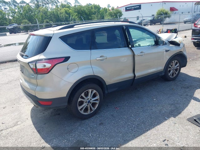Aukcja sprzedaży 2017 Ford Escape Se, vin: 1FMCU0GD5HUC27890, numer aukcji: 45286630