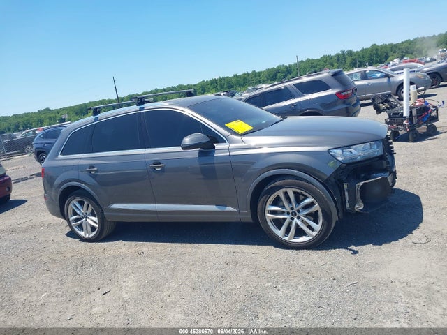 Продажа на аукционе авто 2018 Audi Q7 3.0t Premium, vin: WA1VAAF74JD050157, номер лота: 45286670